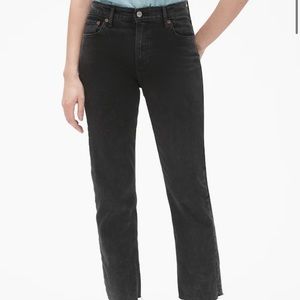 GAP HIGH RISE CHEEKY STRAIGHT JEANS
